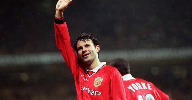 Ryan Giggs - Tiền vệ cánh trái nổi bật xuất sắc nhất MU